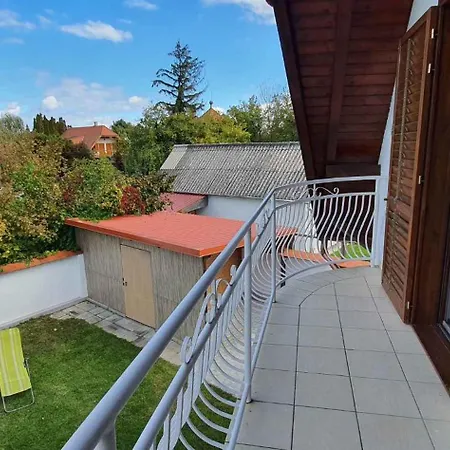 In 35629 בית נופש *